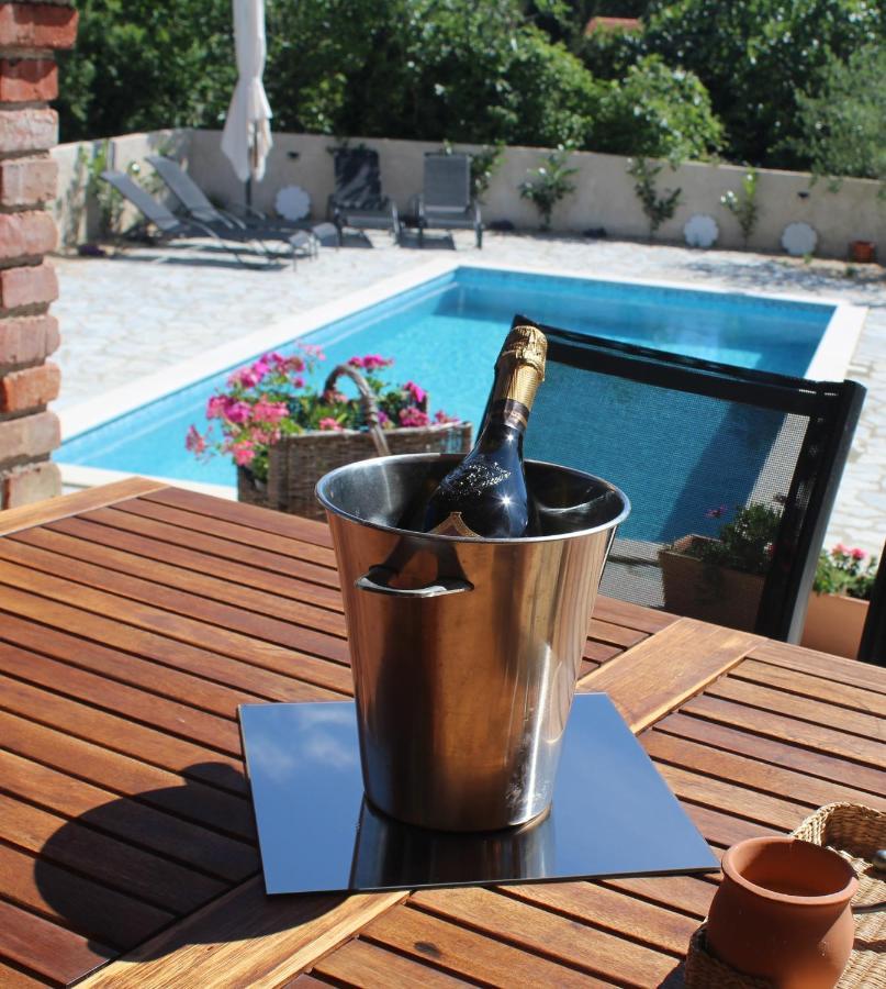 Villa Calma, Recharge Your Body And Mind Gabonjin Εξωτερικό φωτογραφία