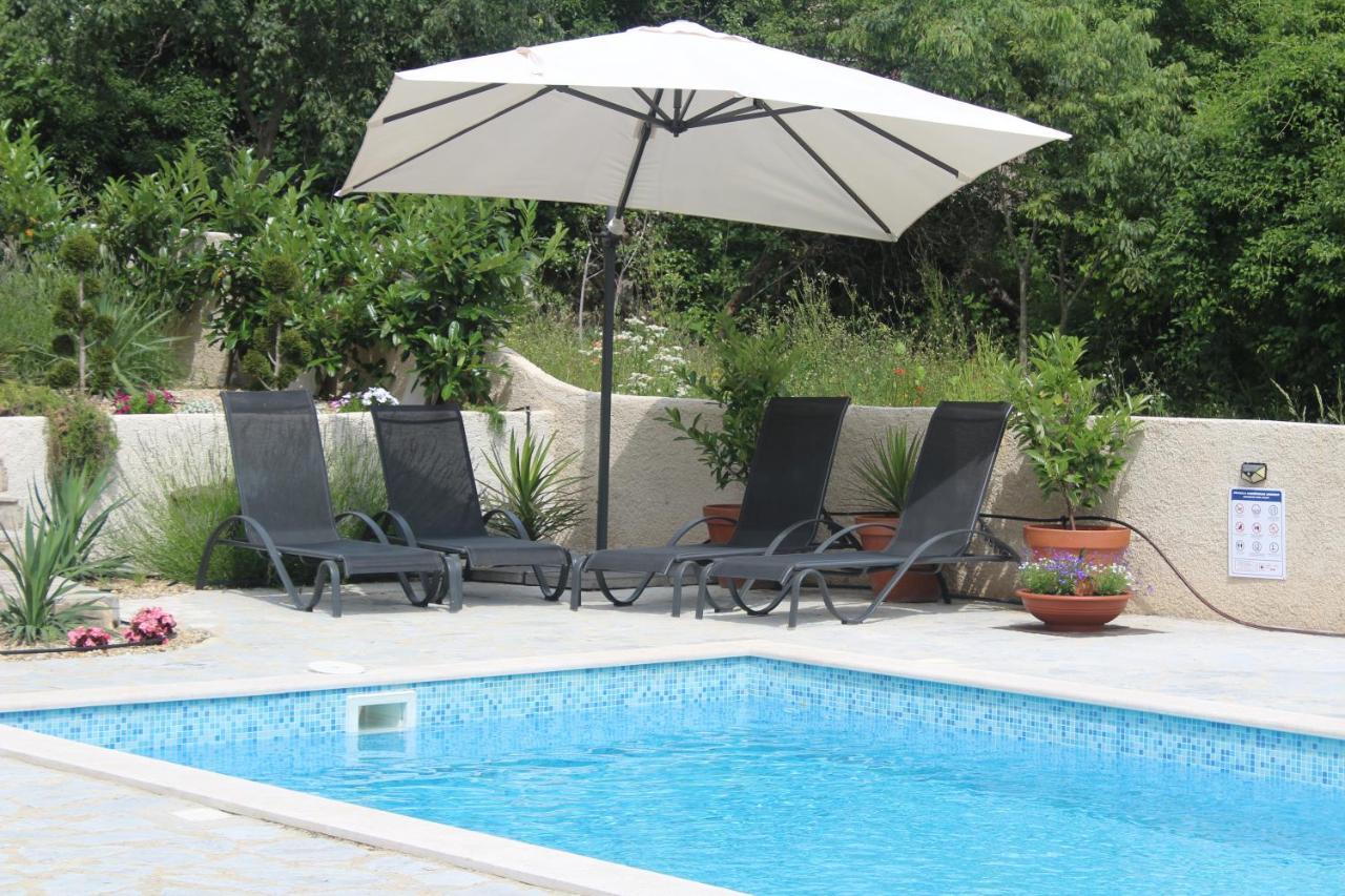 Villa Calma, Recharge Your Body And Mind Gabonjin Εξωτερικό φωτογραφία